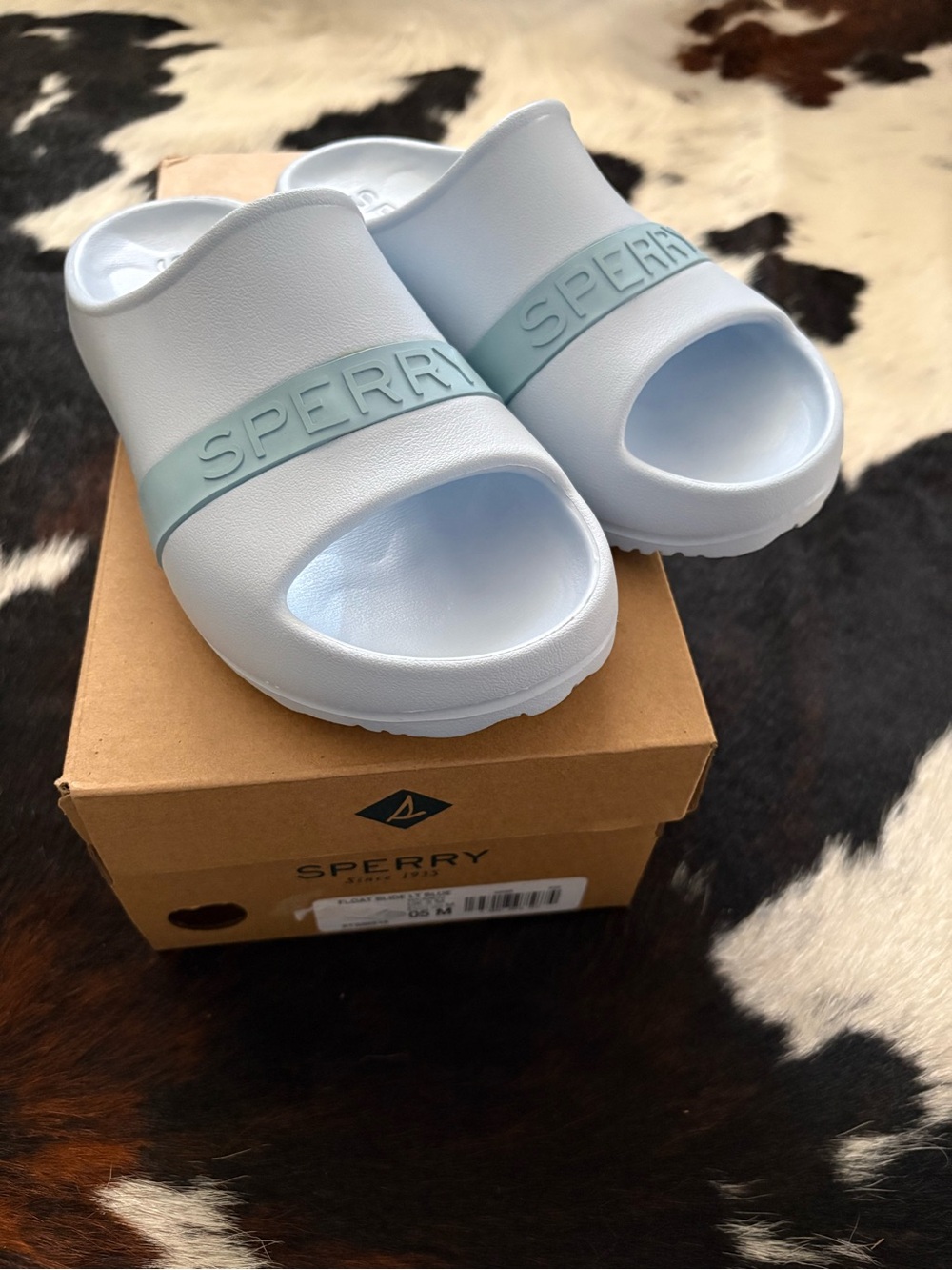 Sperry Women’s Light Blue Slip-On Float Slide Sandals
